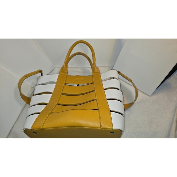 Madison West Tote Bag White Yellow Leather Cutout Tote Shoulder Bag - Picture 4 of 8